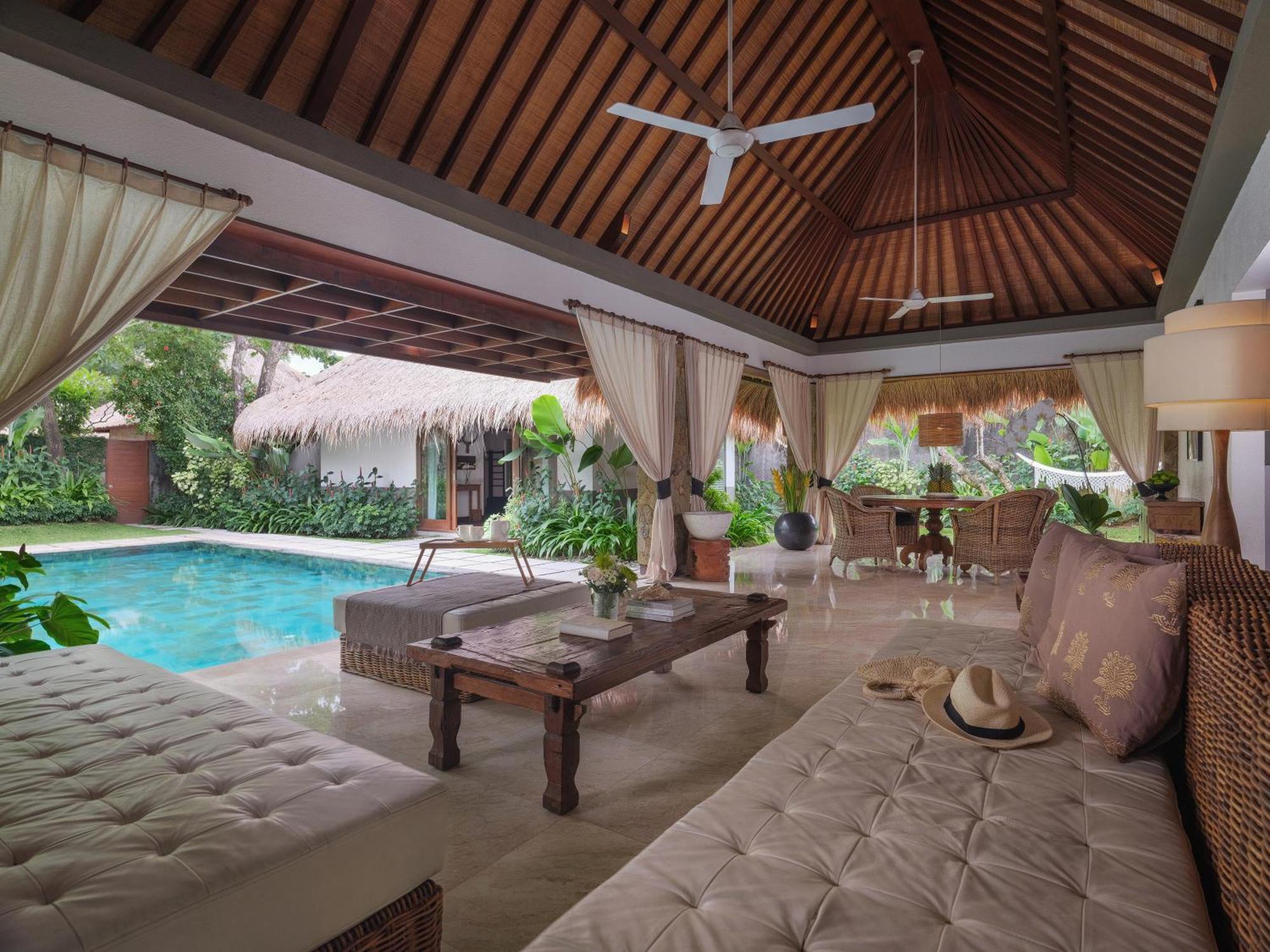 The One Boutique Villa Семиняк Екстериор снимка