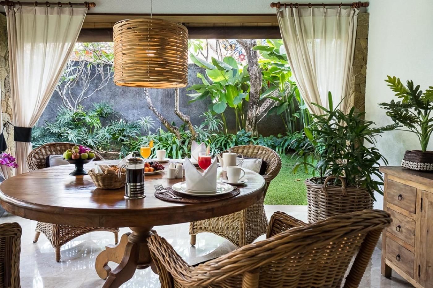 The One Boutique Villa Семиняк Екстериор снимка